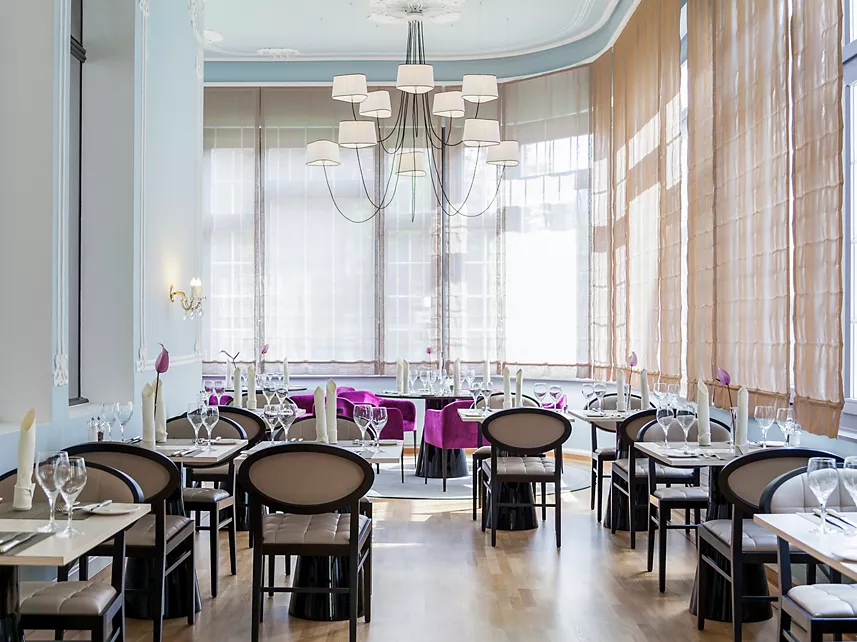 Brasserie St. Georges restaurant at Hotel Royal St. Georges Interlaken