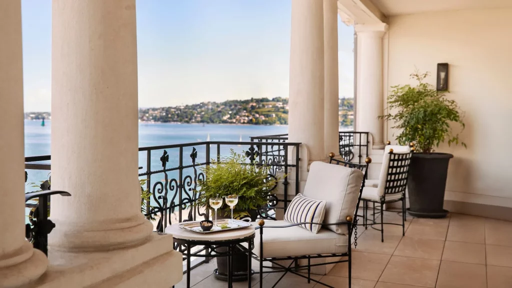 Woodward hotel Geneva balcony view