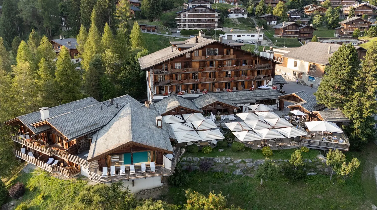 Le Chalet d'Adrien in Summer